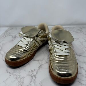 Women’s Metallic Gold Sneakers - Casual Street Style